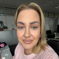 ya_zuzana
