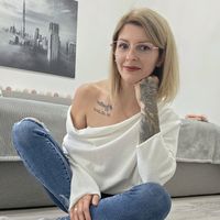 queen.anika90