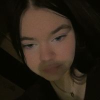 lara22082005
