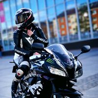 bikerqueen90