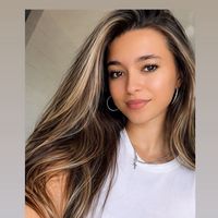 dzsenikeee16