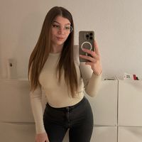laurakarolinr