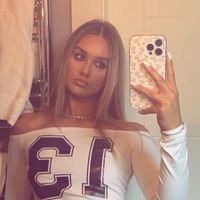 chloe_mcsherry