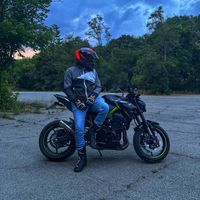 dvxcy1