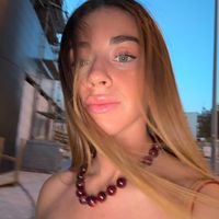 valeriaesparzamonreal