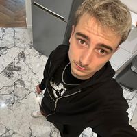 Tom Frozen