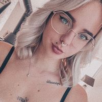 sophie_lean_n_