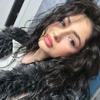 sara_caluian74