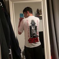 Left pocket right pocket Batman