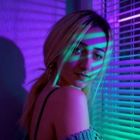 ale.alexandra384