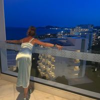 lauraangelacollins
