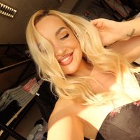 anna_tsony
