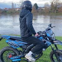 derbi_by_nana_
