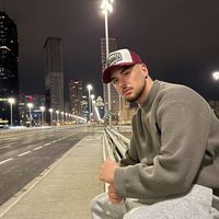 nik_.laurent