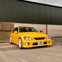yellowis200