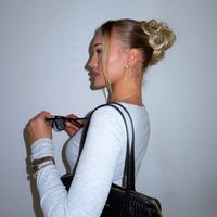 .adelina77