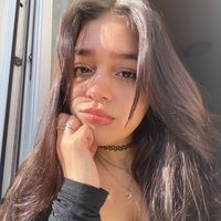 daniela_aguivez