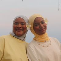 ouafae.and.loujayne