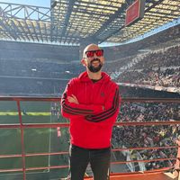 dumspyrosports