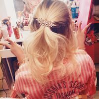 jasmiinalaitinen