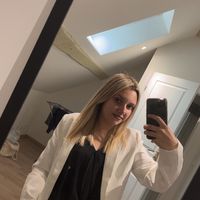 chloelecomte72