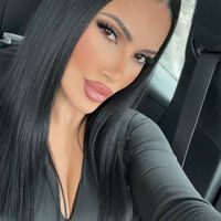 sheisannak