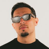 denis_sign