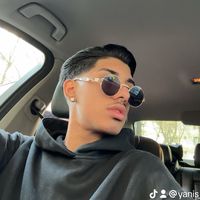 yanis_stann