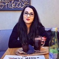 renata.vozarova