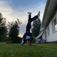 handstandandwalk