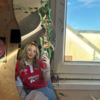 nottmewrongbitch0
