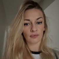 chujowapanidomu_pl