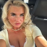 carlies_private