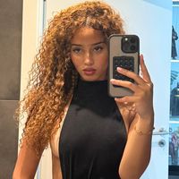 chloescloset21