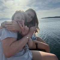 oliviaxmc4