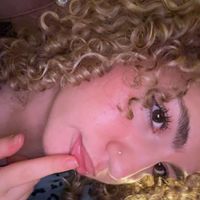 nadascurls
