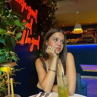 zoe_att