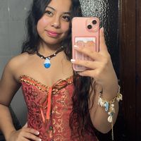 danitaaa_0712