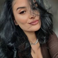 sheisslore