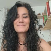 christelle_clar_less