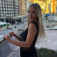 nicoleneeson