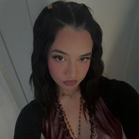 ayoitsviola_