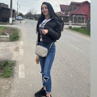 elenashalessio