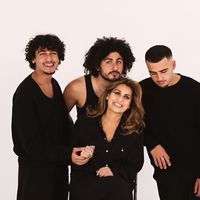 lafamille_._