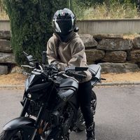 bumblle_black