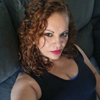 adrianaazevedo210
