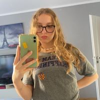 adelkaxxhs