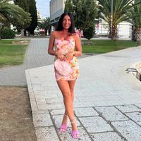 pinkiibella