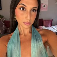 lauragomezz2704