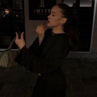 andjelinajovanovv